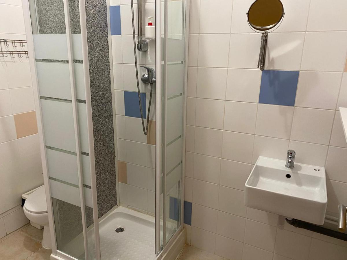 Garden Hostel Aradas Екстер'єр фото