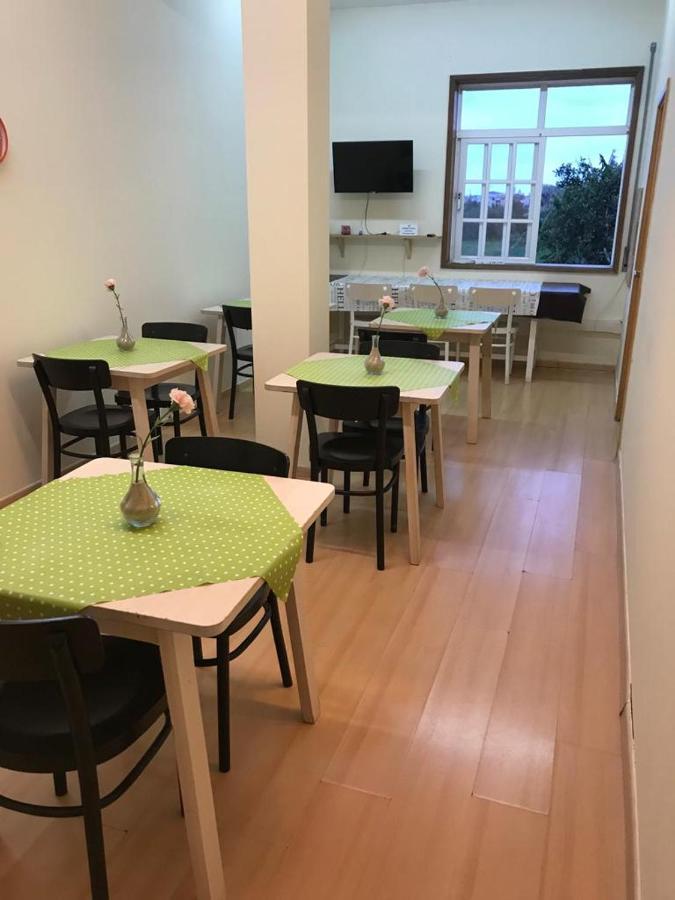 Garden Hostel Aradas Екстер'єр фото