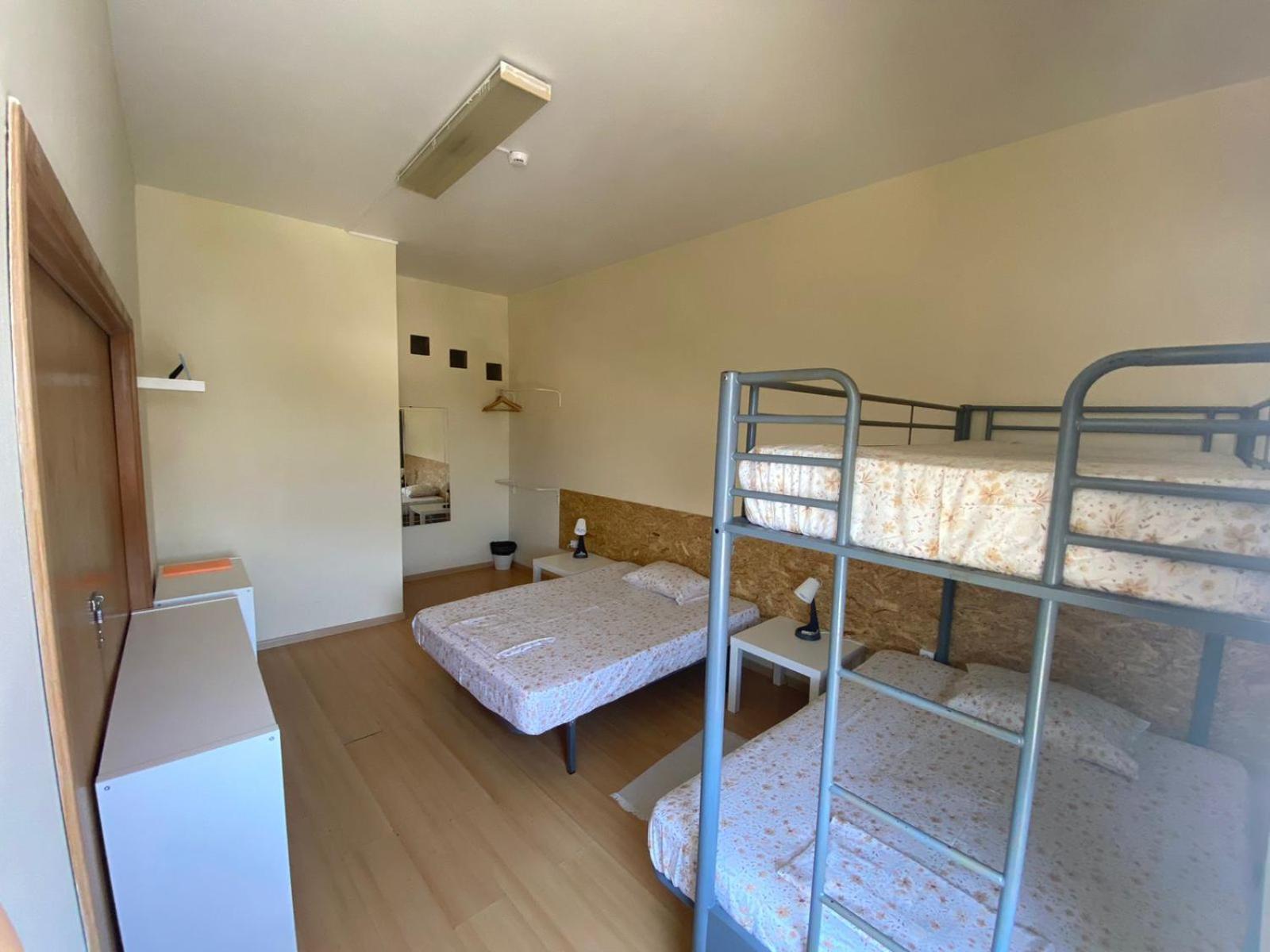 Garden Hostel Aradas Екстер'єр фото
