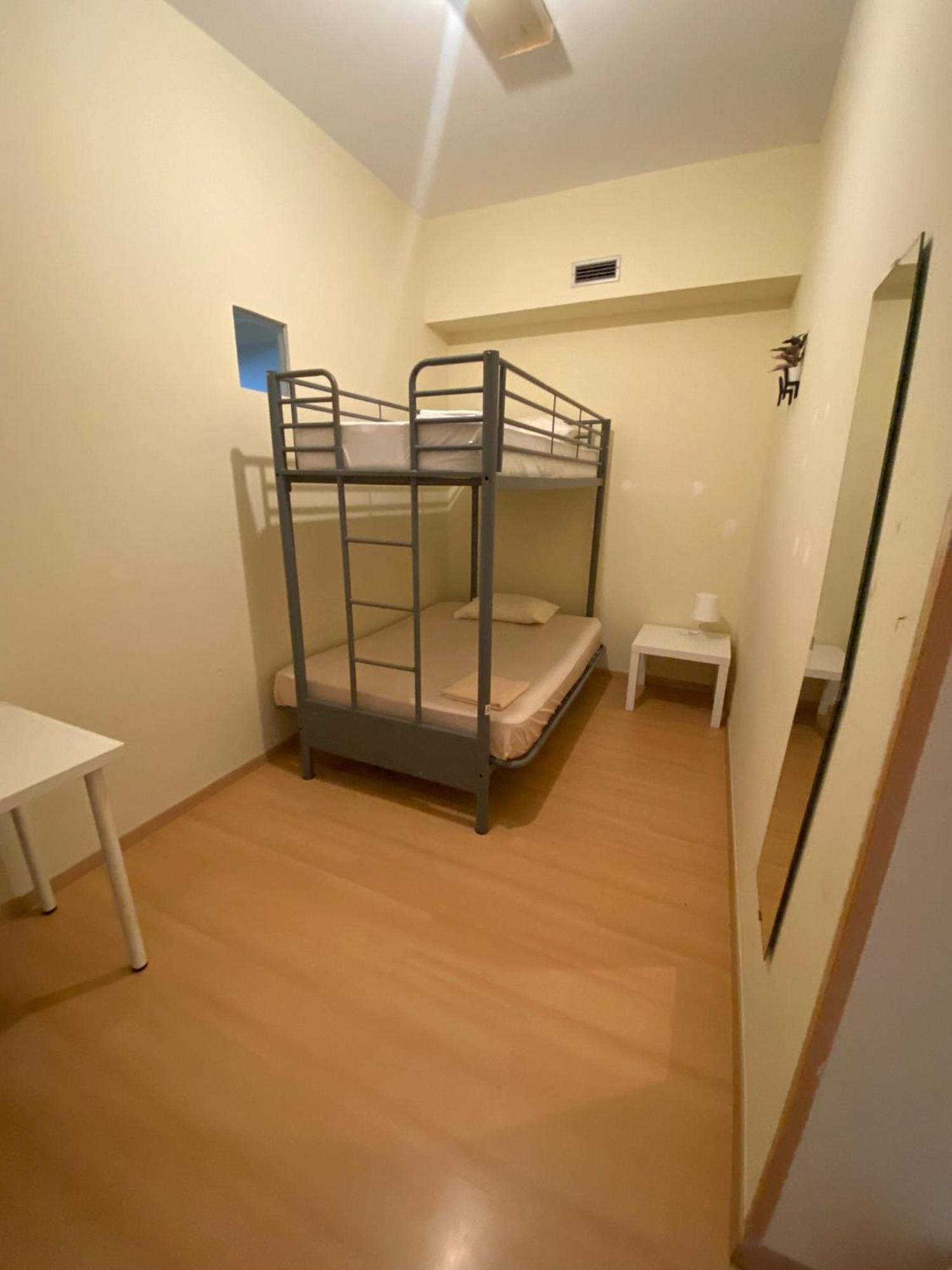 Garden Hostel Aradas Екстер'єр фото